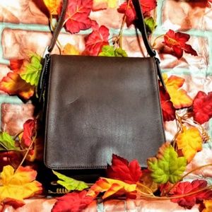 COACH- RARE VINTAGE MOCHA SHOULDER BAG